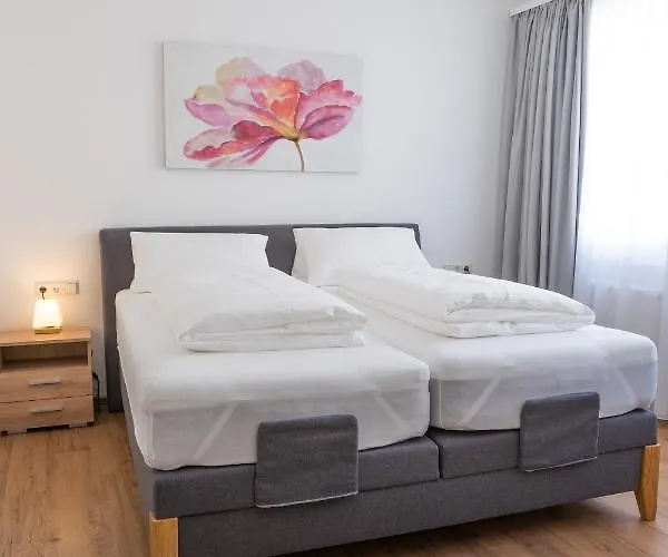 Dortmunder Hof Hotel *